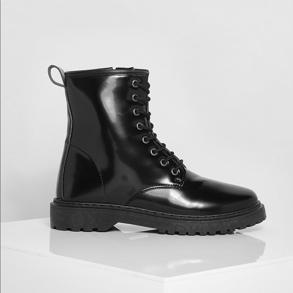 lace up chunky combat boots